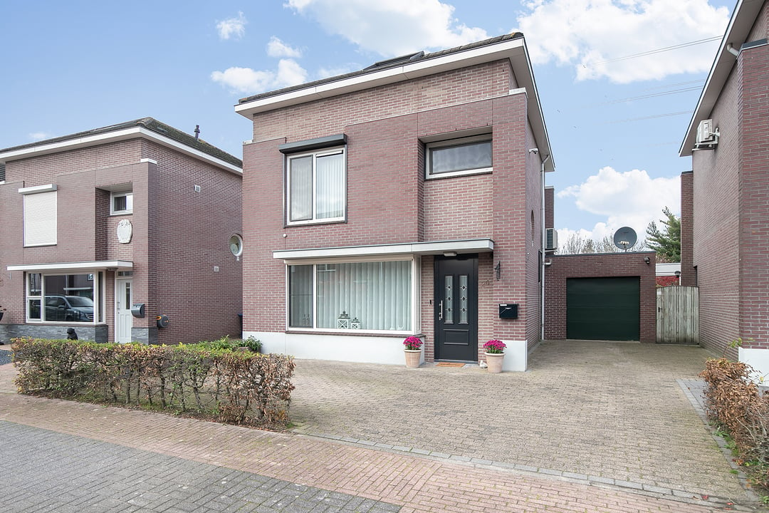 Huis Verkocht Elsbeen Van Baerlestraat Ma Helmond Funda