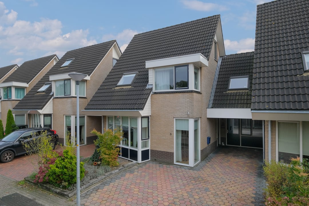 Huis Verkocht De Reuzenstern 3 7609 WT Almelo Funda