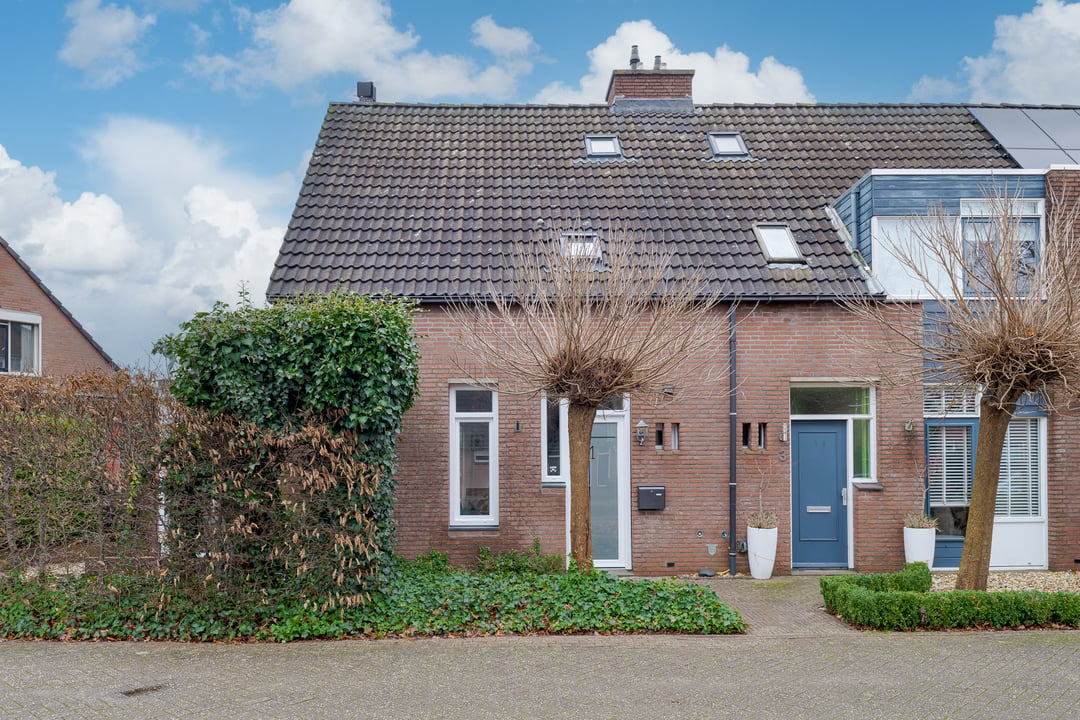 Huis Verkocht Middelstekamplaan Hg Zwolle Funda