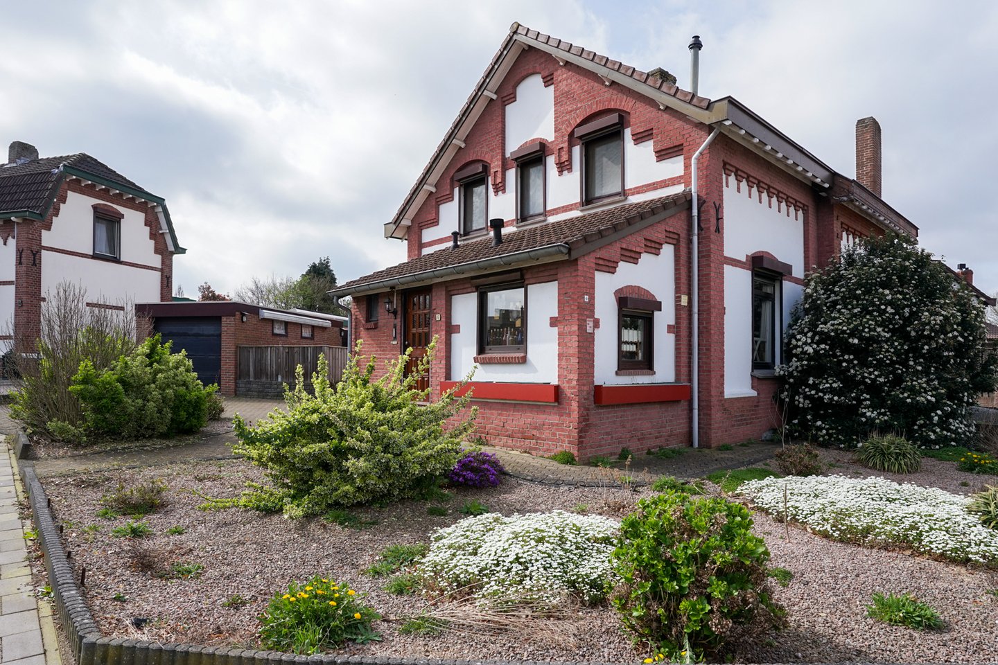 Huis Verkocht Mijn Carlstraat 6 6372 VE Landgraaf Funda