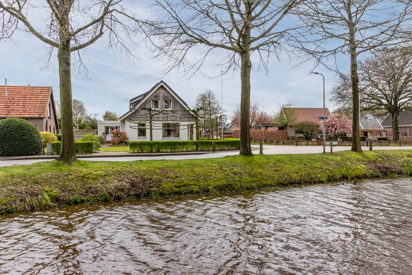 Huis Verkocht Sluiskade Zz Ap Westerhaar Vriezenveensewijk Funda