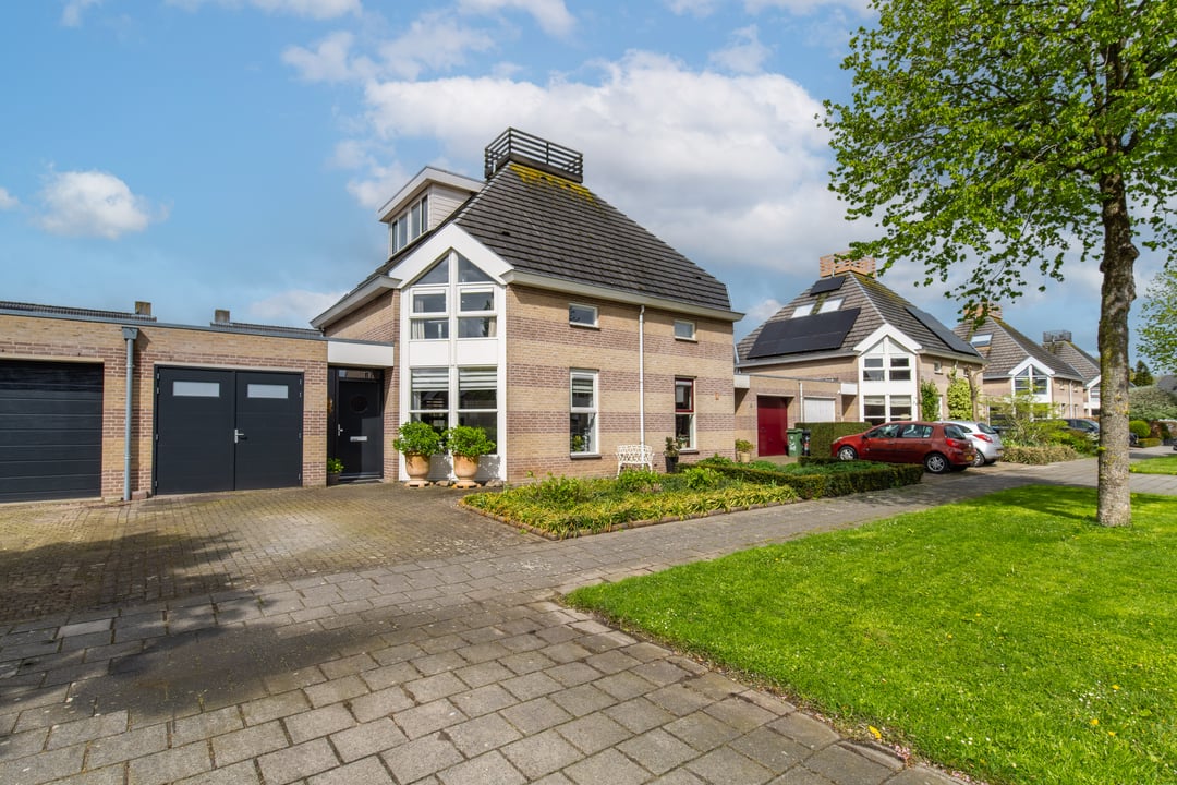 Huis Verkocht F J Ebbensstraat We Tiel Funda