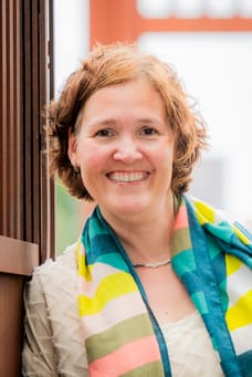 Monique van Os - Secretaresse