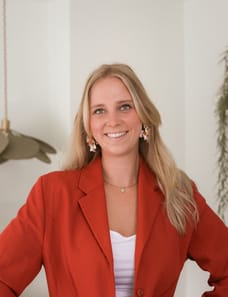 Naomi Steenbakkers - Marketingmedewerker