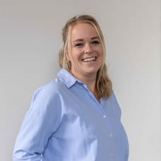 Lonneke Löwik - Commercieel Medewerker