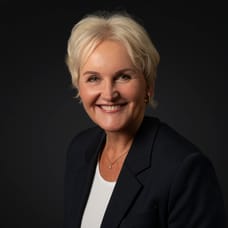 Rosemarie van Straten - NVM Real Estate Agent