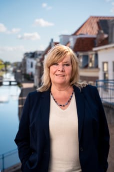Jeanette Plooij - Office Manager