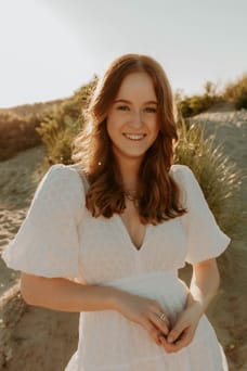 Isa van der Lans - Commercial Employee