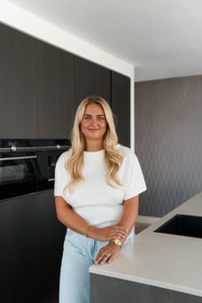 Julia Kuiper - Commercial Employee