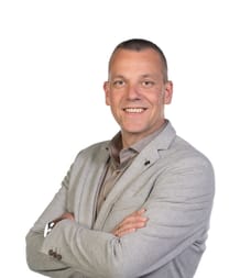 J.W. den Rooijen - NVM Register Makelaar (Directeur)