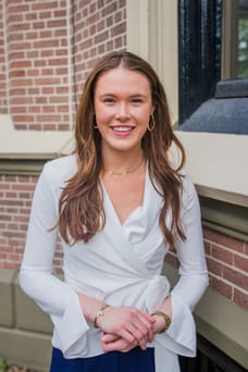 Martine Groeneveld - Commercieel Medewerker