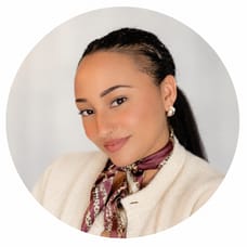 Rifanteney Bouwland - Officemanager
