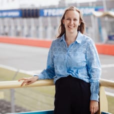 Monique Vredeveld - Commercieel Medewerker