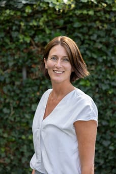 A. Scholten - Petersen - Commercial Employee