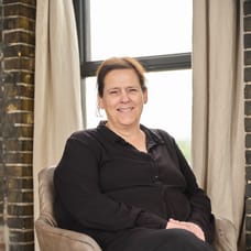 Laurinda Di Giacomo - Officemanager