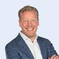 Dion van Veelen - NVM Real Estate Agent
