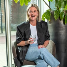 Esther Brouwer - Officemanager