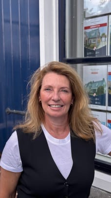Natasja Ruisi - van de Haar - Commercieel Medewerker