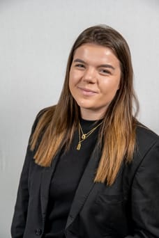 Lotte Frieling - Administratief Medewerker
