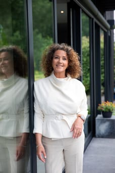 Madeleen van den  Brink - NVM Register Makelaar (Directeur)