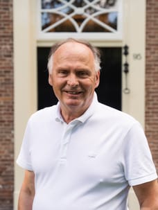 Johan van der Waaij - NVM Register Makelaar