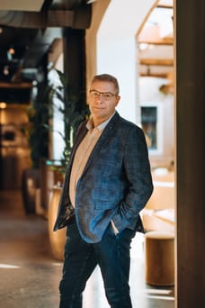 Eddy Veth - Real Estate Agent