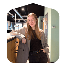 Anna Geurtsen - Administrative Employee