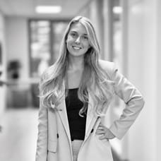 Anne-Roos Pettinga - NVM Real Estate Agent