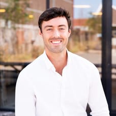 Oscar van der Kloos - NVM Assistent-makelaar