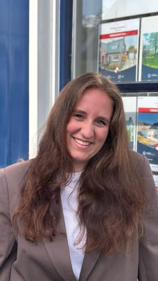 Nina Borst - Commercieel Medewerker