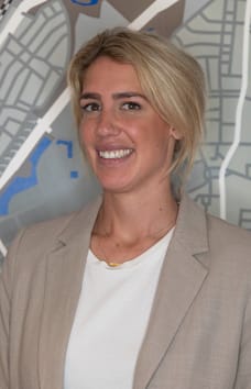 Sanne Uijterwijk - Makelaar