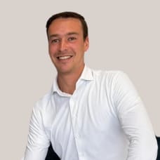 Tobias van Ernst - Commercieel Medewerker