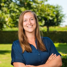 Dyonne van Hardeveld  - Commercieel Medewerker