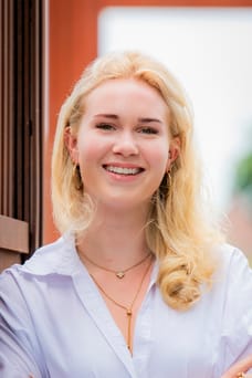 Anne-Fleur Gomes - Vastgoedadviseur