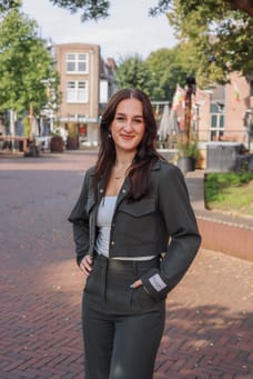 Dianne Compagner - Commercieel Medewerker