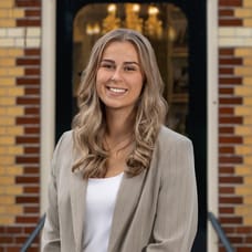 Dieke Klomp - Commercieel Medewerker