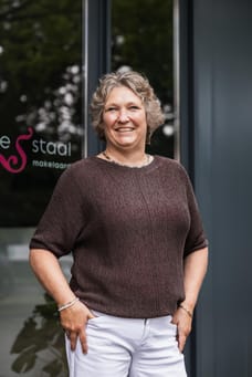Frouke van der Veen - Commercial Employee