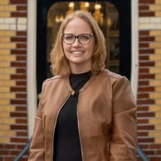 Laura Konings - NVM Register Makelaar & Taxateur