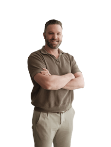 Mike Eichelsheim - Makelaar (Directeur)