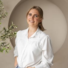 Tineke van der Heide - Administratief Medewerker