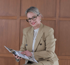Neeltje Oostra - Bergsma  - Makelaar (Directeur)