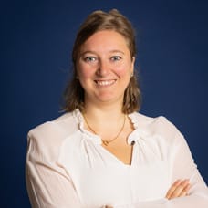 Belle Zwaans - Commercieel Medewerker