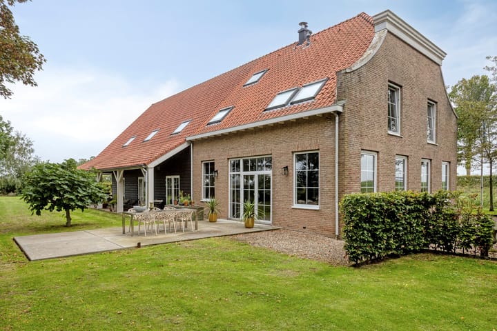 Zuiddijk 3 main image
