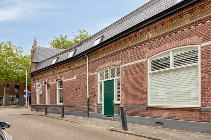 Kardinaal Vaughanstraat 51 main image