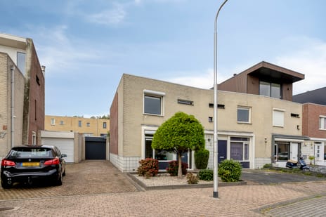 Naardenstraat 45 main image
