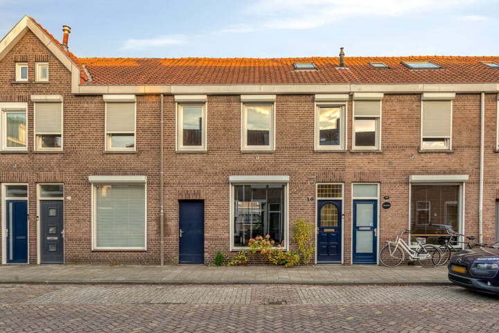Arent van 's Gravesandestraat 10 main image