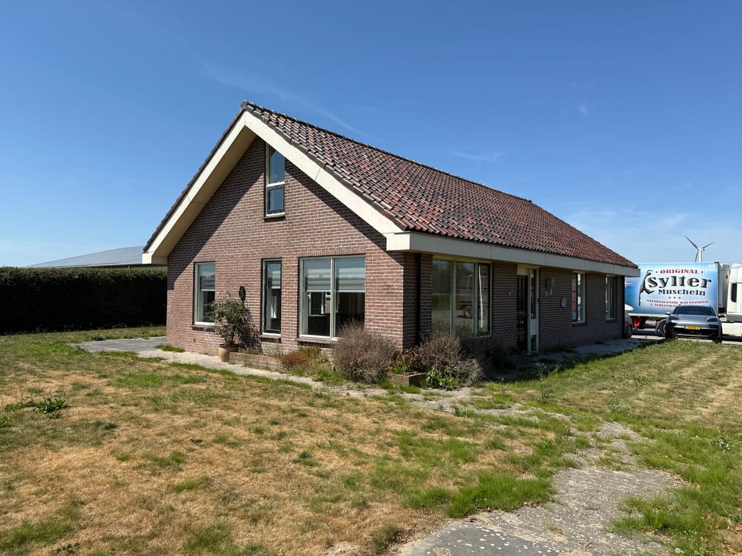 House Image 4