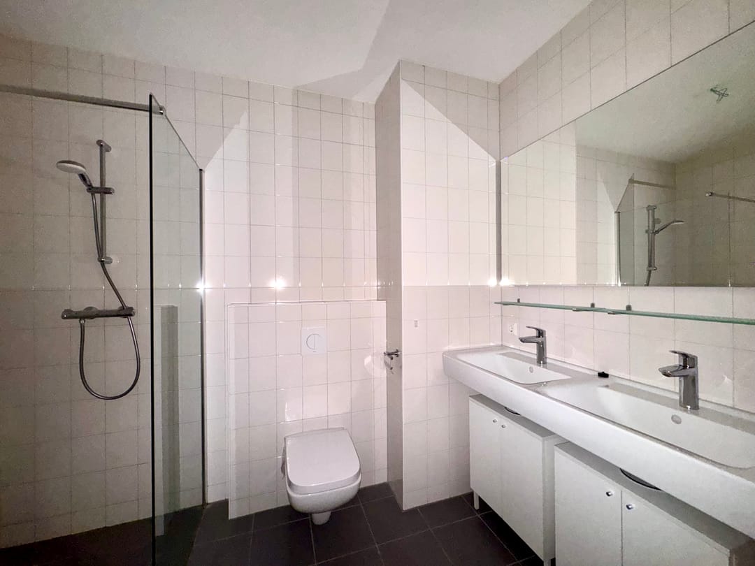 House Image 4