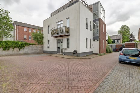 undefined main image
