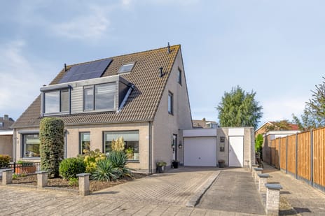 Strandloperstraat 31